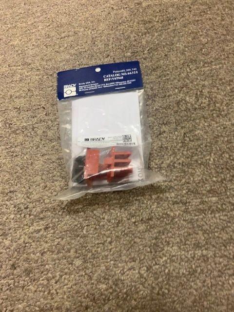Brady 66321 Universal Multi-Pole Breaker. Y67945. 775473663218