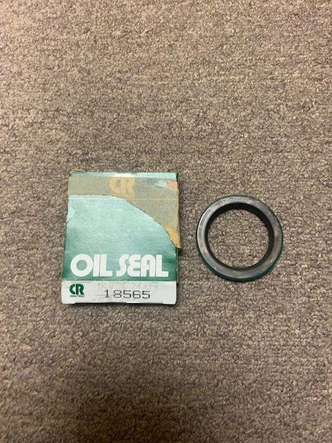 CR 18565 Industries Oil Seal. SKF 18565 Oil Seal. TR 85167-76333. New.