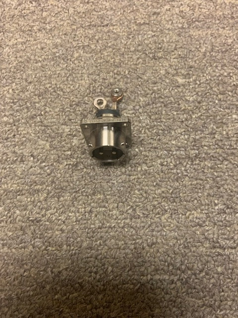 SY052-2F2P-F 1839 Connector. New. (C2)