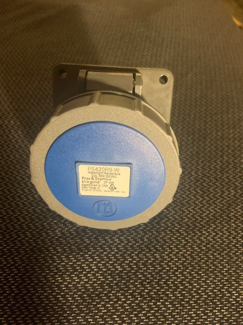 Pass & Seymour PS420R9-W 3-Phase Watertight Pin and Sleeve. (D1)