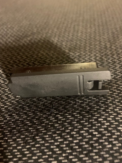7131A4011 Cover With Clip. New. (D1)