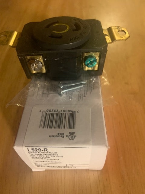 Pass & Seymour L520-R Turnlok Receptacle. New. NEMA L5-20R.
