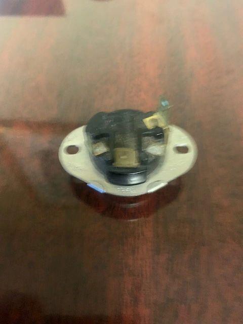 Frigidaire 132073, 3 Terminal Cycling Dryer Thermostat. (A2)