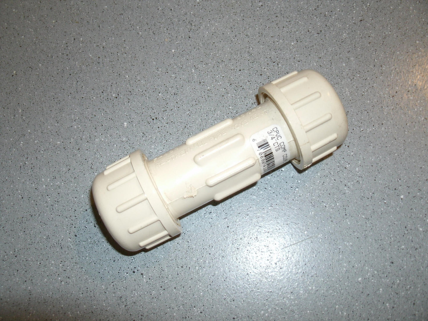 Flo Control 0410-07 3/4" CTS Coupling. New. 28 Count.