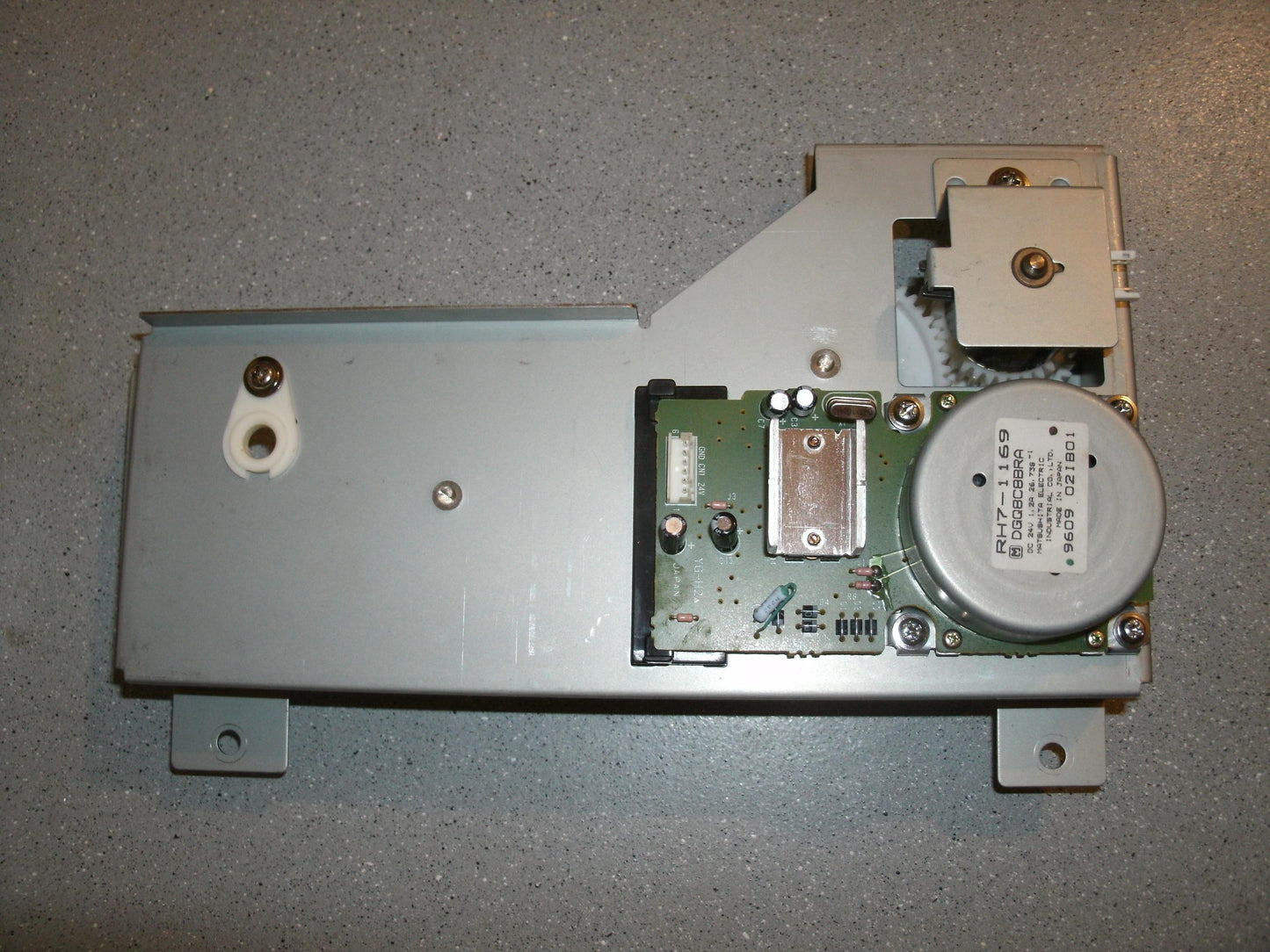 HP DGQ8C8BRA 24V DC HP RH7-1169 Printer Motor. New.