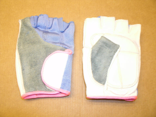 Weight Lifting Gloves. Female. Small. New.