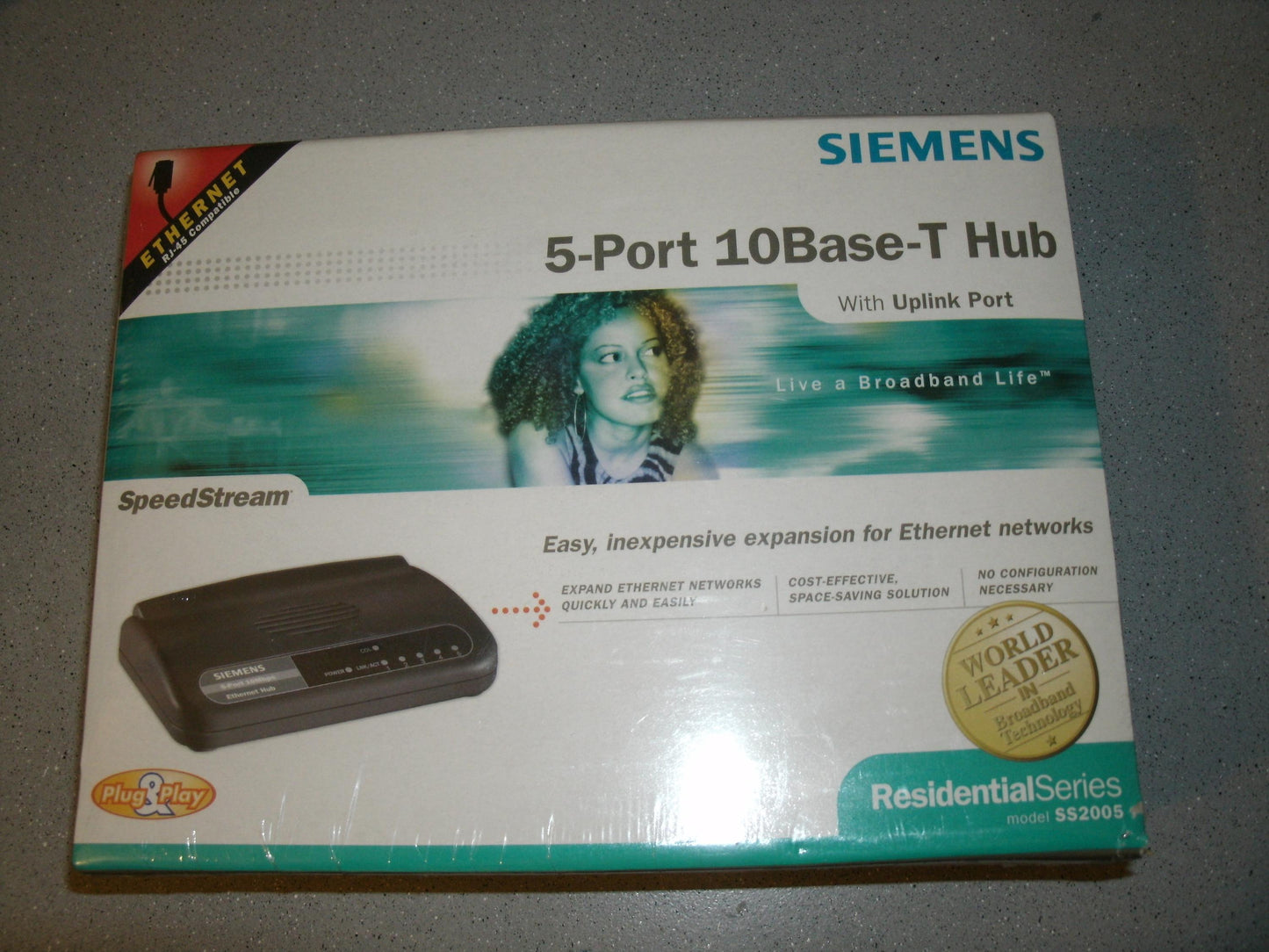 Siemens SS2005 5-Port 10Base-T Hub. 609838001809.