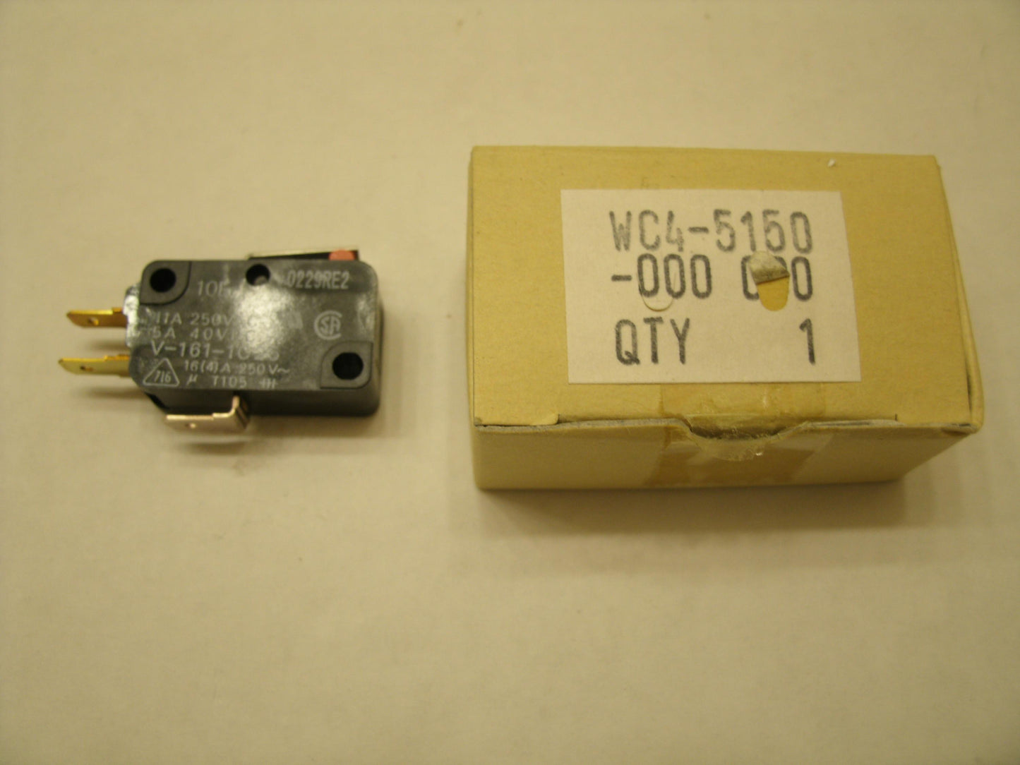 HP WC4-5150-000 Toner Cartridge Cover Switch. New. OEM.