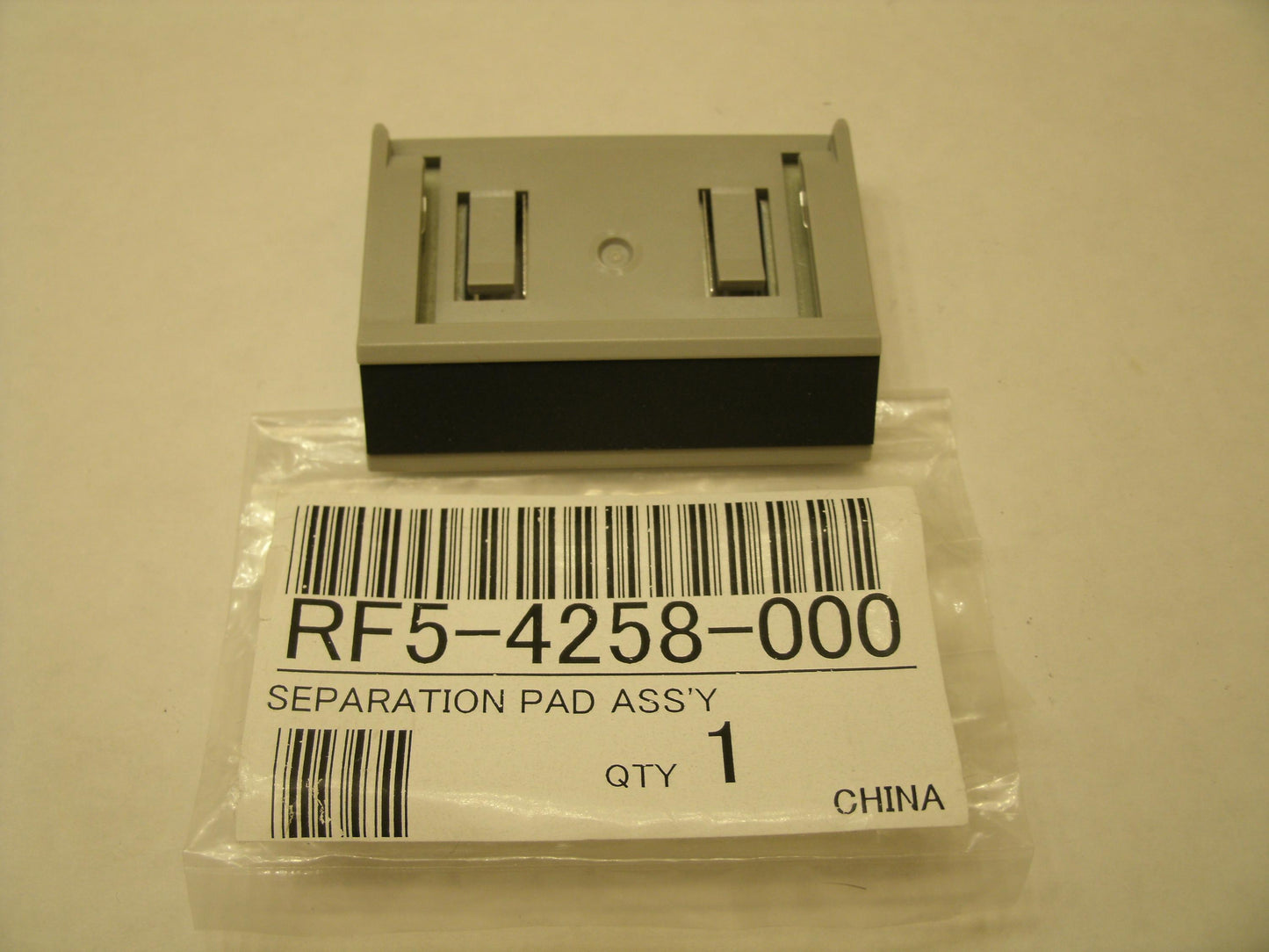 HP RF5-4258-000 Separation Pad, Tray 2. New.