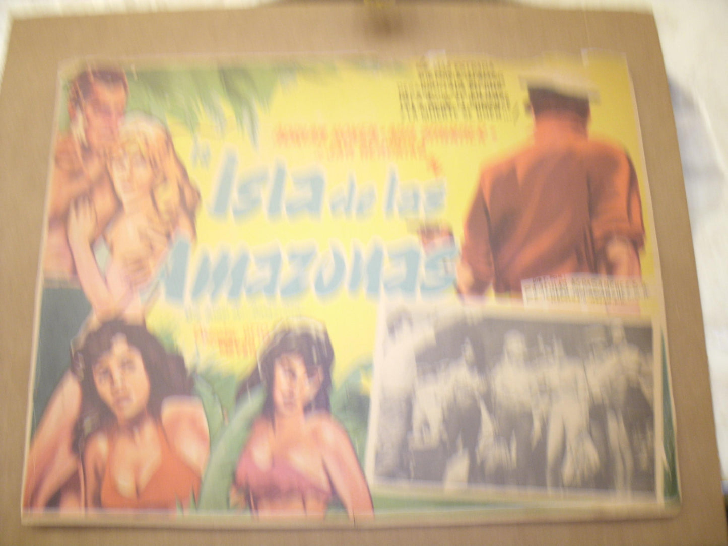La Isla de las Amazonas. Spanish Movie Poster.