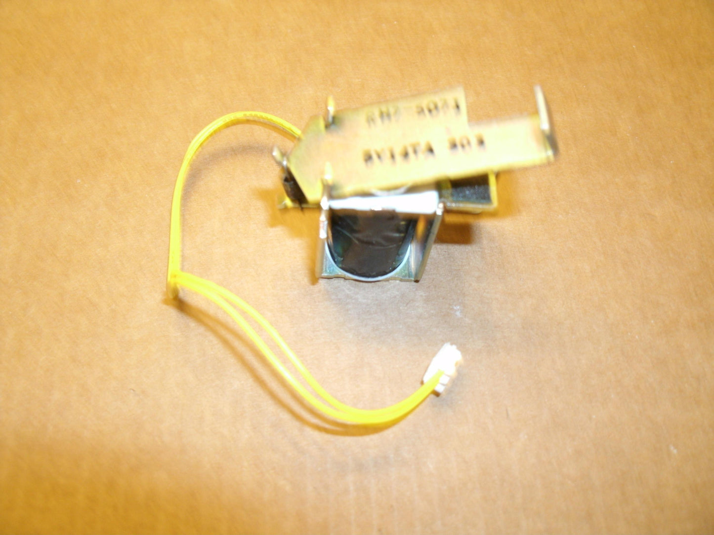 HP RH7-5071-000 LaserJet 4+ Printer Tray 2 Pick Up Solenoid.