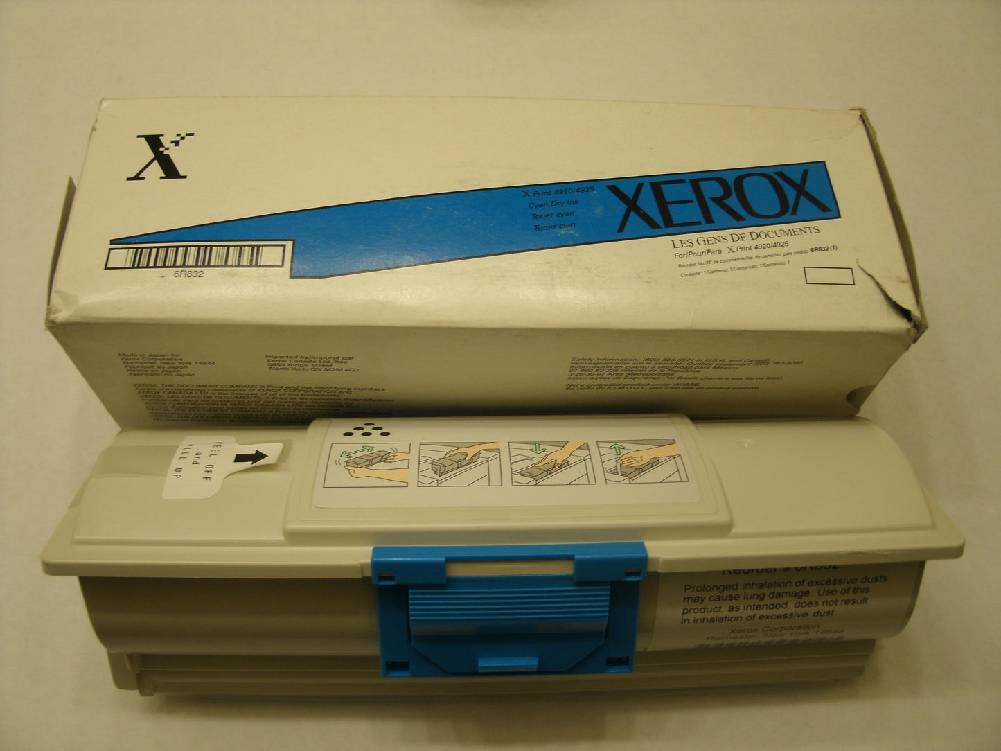 Xerox 6R832 Cyan Dry Toner Ink. New. OEM.